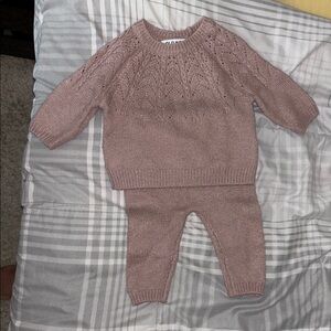 Old Navy Dusty Pink Knit Baby Outfit